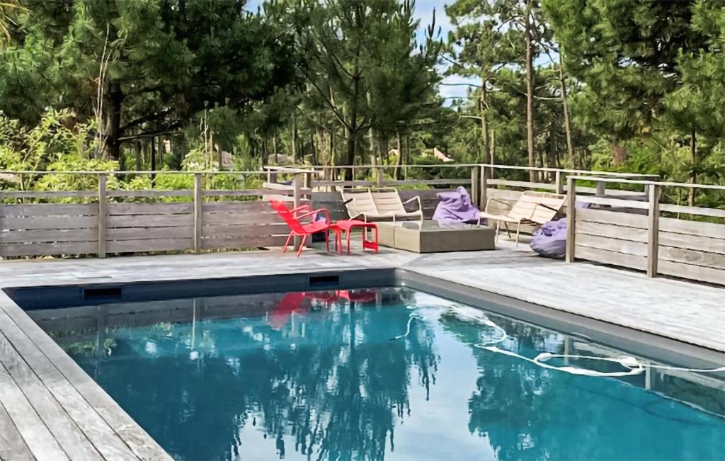 Gorgeous Home In Lège-Cap-Ferret - 2