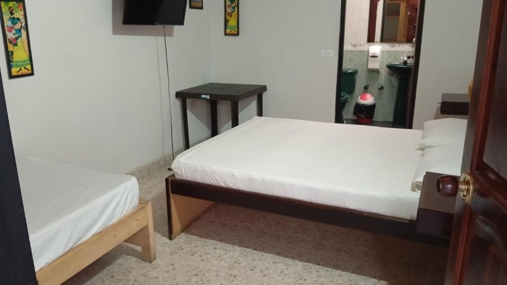 Hotel zona rosa marinilla - 4