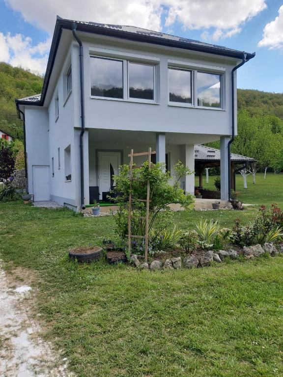 Apartman Anna & Kamp Elza - 4