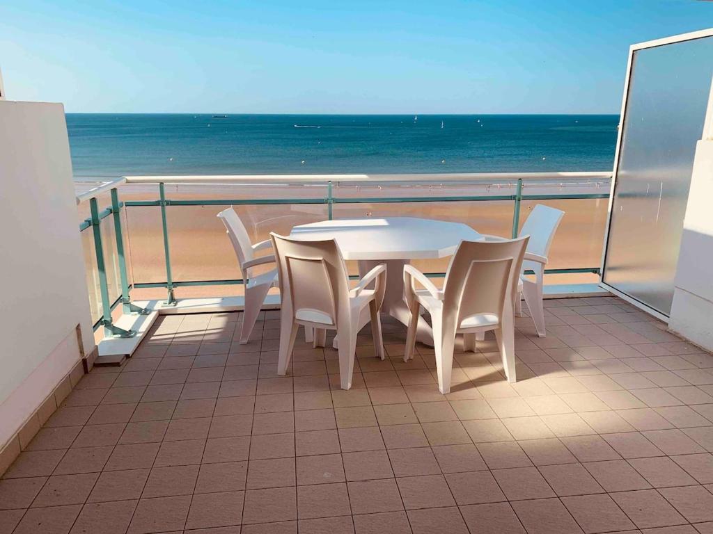 Appartement vue mer grande terrasse et garage - 2