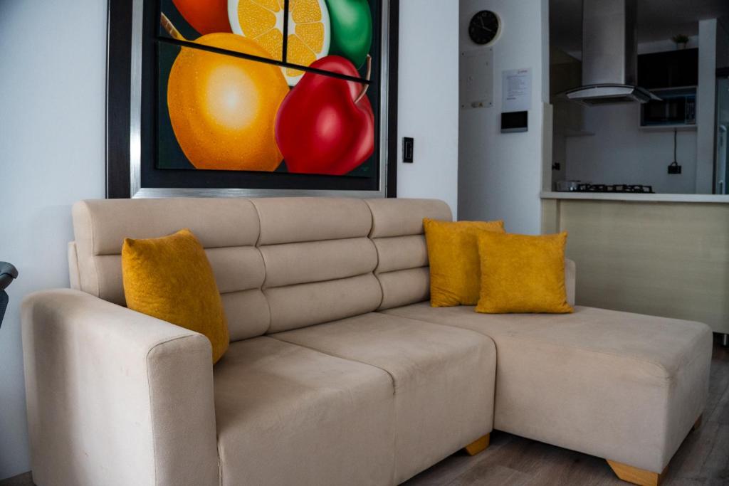 Luxurious Apartment with Jacuzzi and Private BBQ - 4