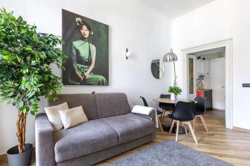 Le Monde Luxury Apartment - 2