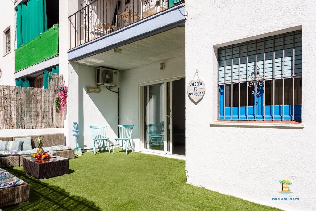 BLUE BEACH 4 Bedrooms Terrace - 1