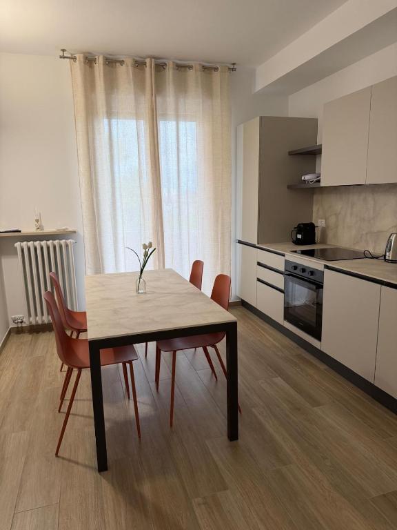 La Rocca Apartment Lake View - 3