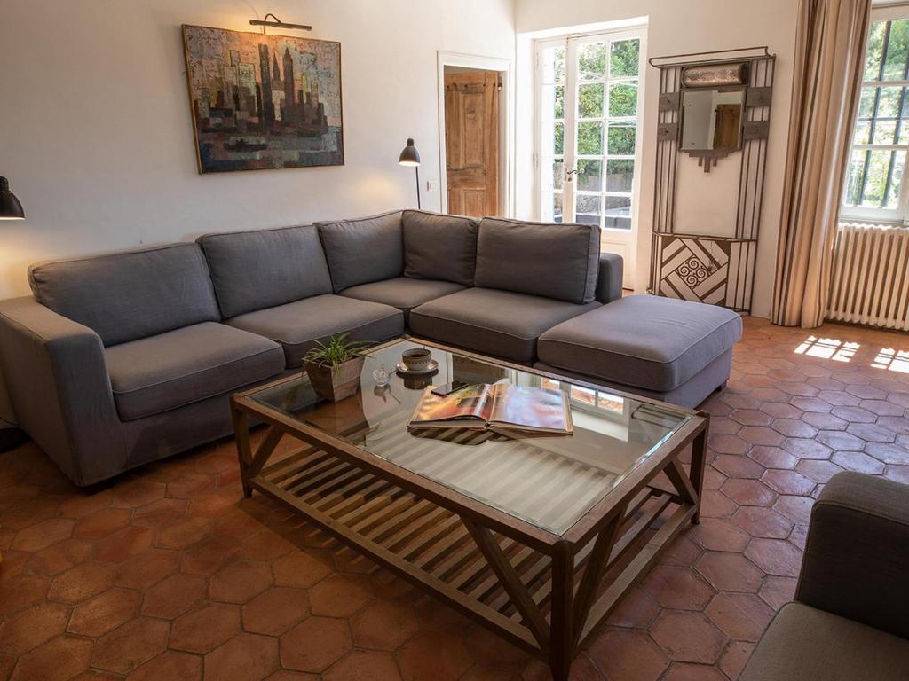 18thC perfumer's home, heated pool & view - 3