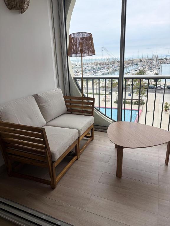 BEL APPARTEMENT CENTRAL - Vue PORT Et MER - Parking - Clim - WIFI - 5