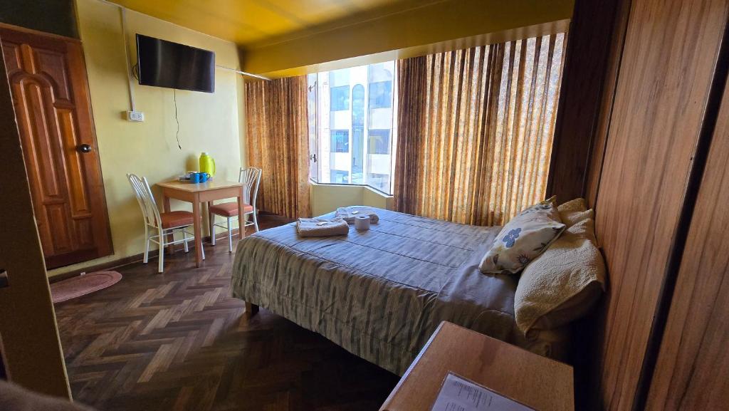 Hostal La Casa del Sol - 1