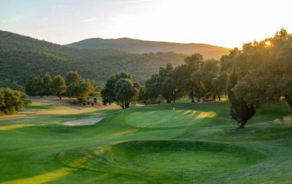 Green Escape Roquebrune ,Maison au cœur du golf 18 trous - 1