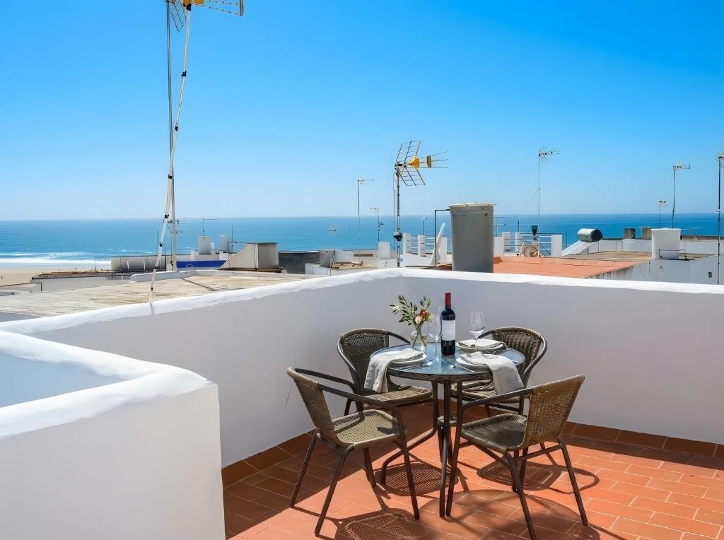 Apartamento con Azotea Compartida cerca de la playa - 1