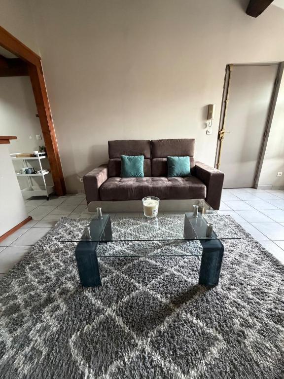 Cozy 1-bedroom apartment 2 minutes from Stalingrad Private parking - 1
