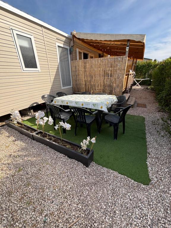 Mobil home récent climatisé avec terrasse-fréjus - 3