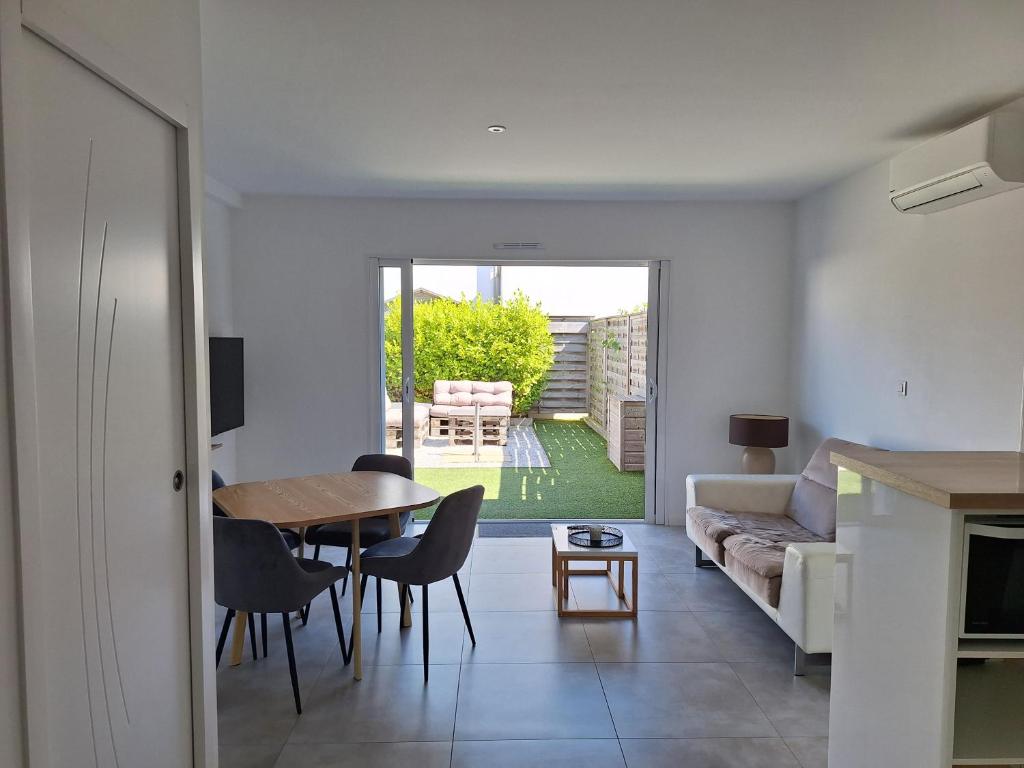 Les Pivoines Maison climatisée, proximité mer, plages et forêts - 1