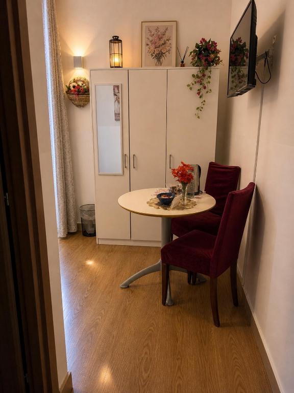 La Petite Maison - 5