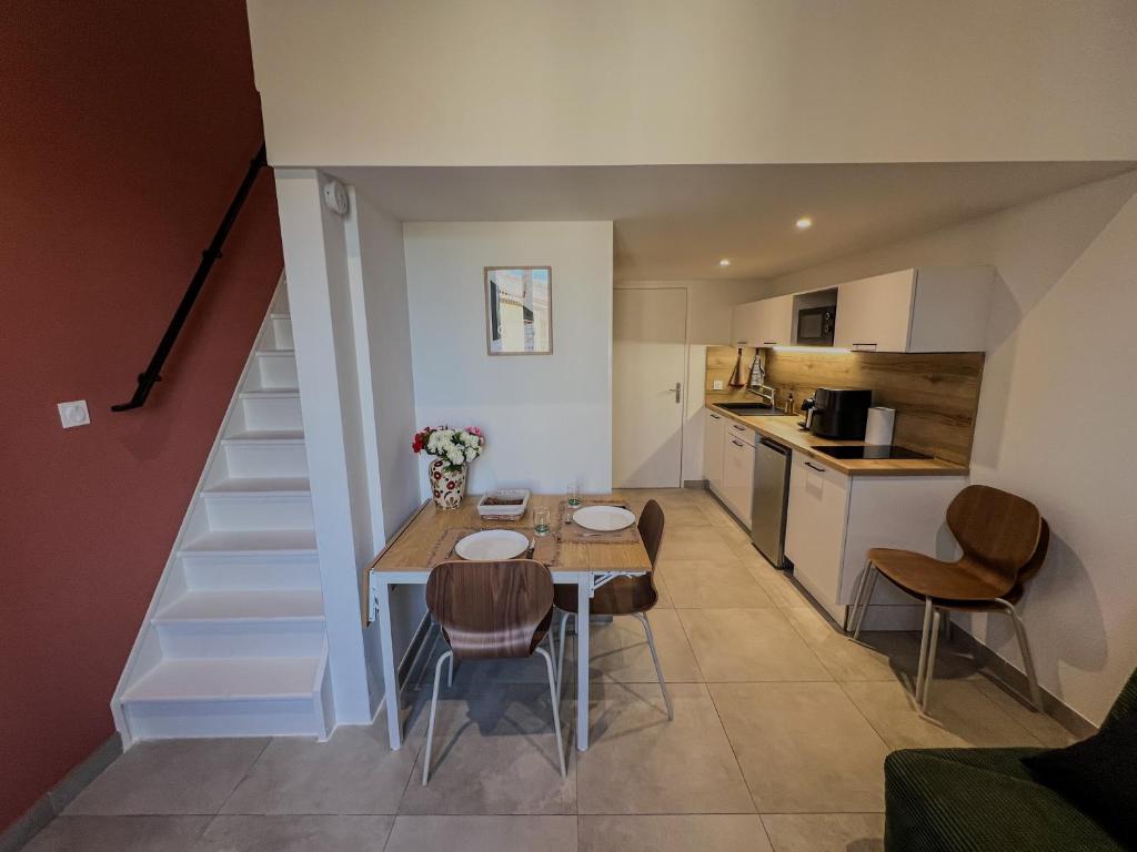 Duplex Aura - Confort et charme à Aigues-Mortes - 2