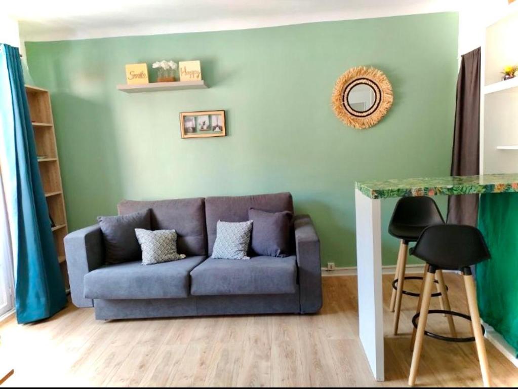 Bel appartement à 5 min du port de la place Garibaldi et du vieux Nice Beautiful apartment 5 minutes from port Place Garibaldi ans Old Nice - 2