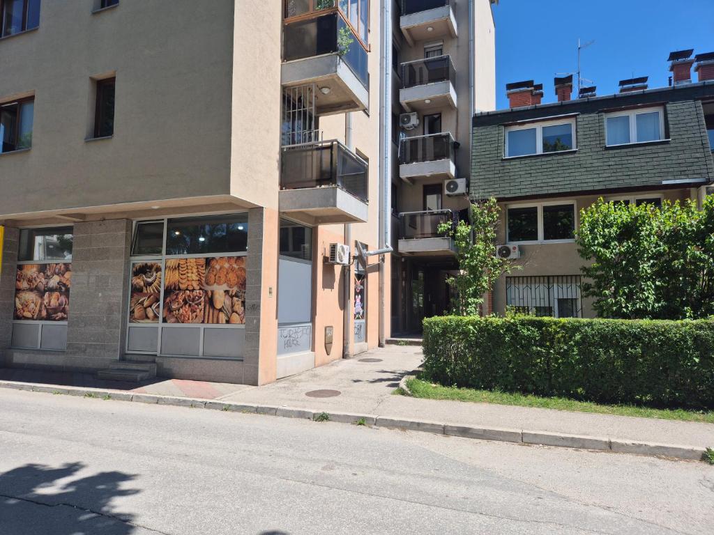 Apartman Dobrinja - 5