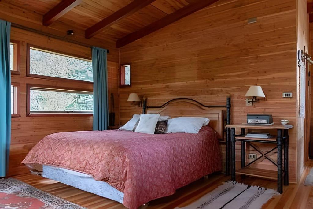 Dream Home Amid Native Trees - 4
