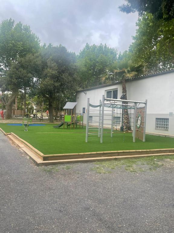 Mobilhome Ligaropa climatisé 3 ch 6 pers camping des 7 fonts - 4