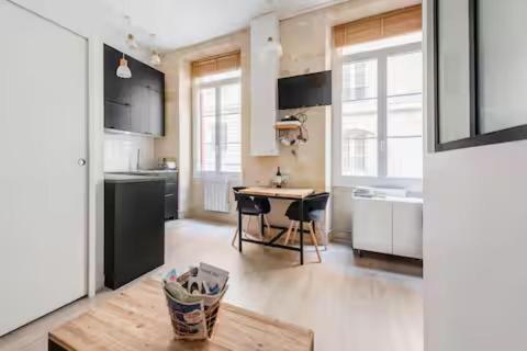 Le COSY - Rue Ausone - 2
