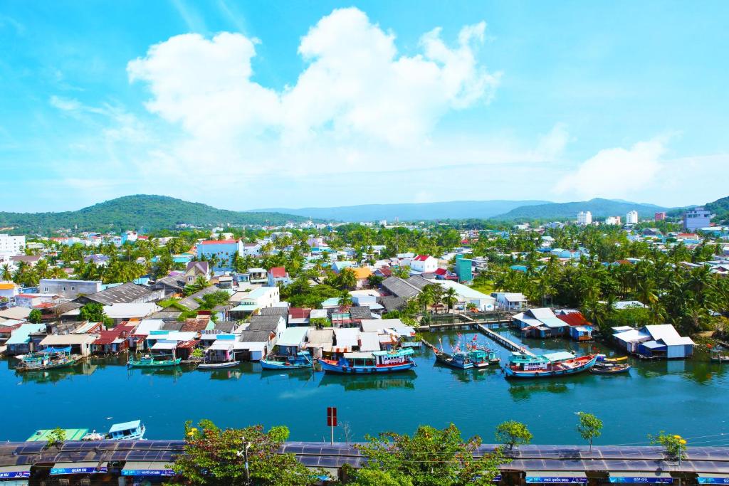 Quang Trung Phu Quoc Hotel photo