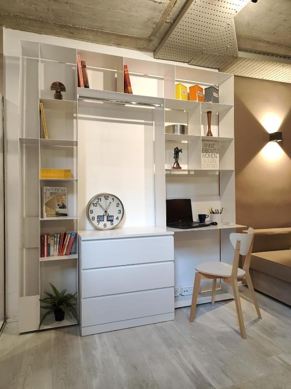 Madrid Center, Direct, Free Parking, Metro, Sun, 12 minutes - 5