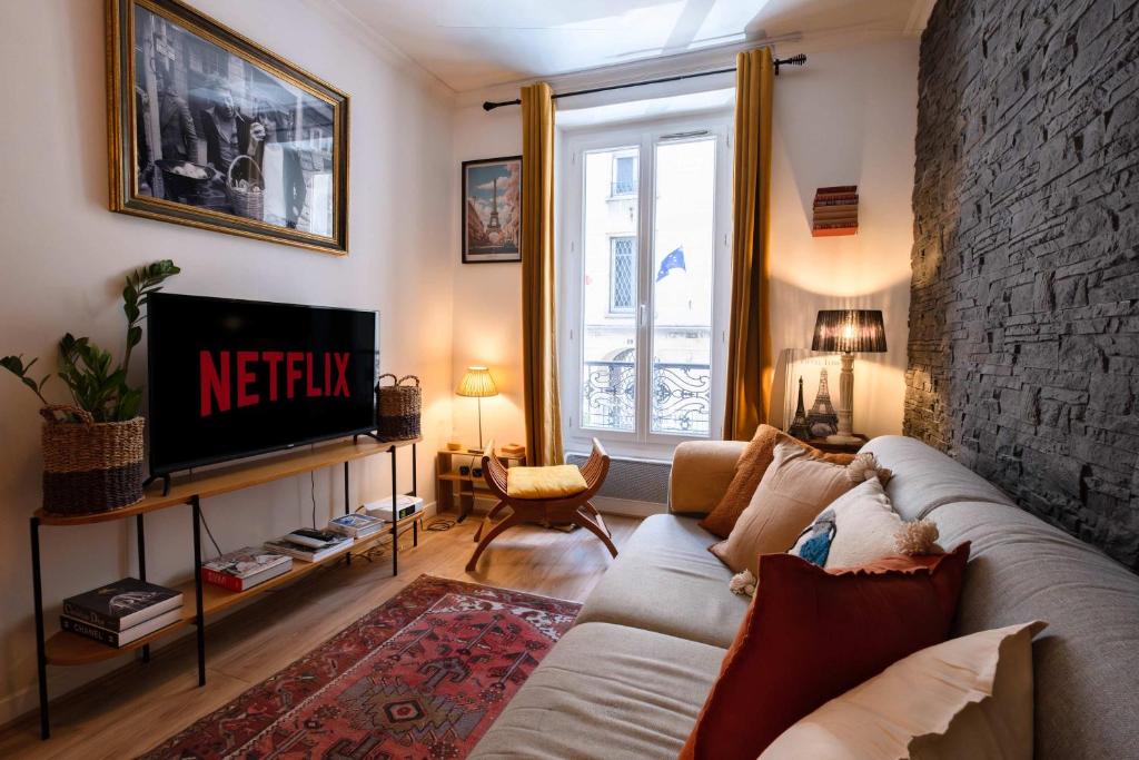 Typical Flat Eiffel Tower 4 Guests - 3