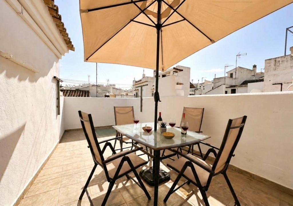 Charming House in Estepona Old Town • Angie’s Nest - 1