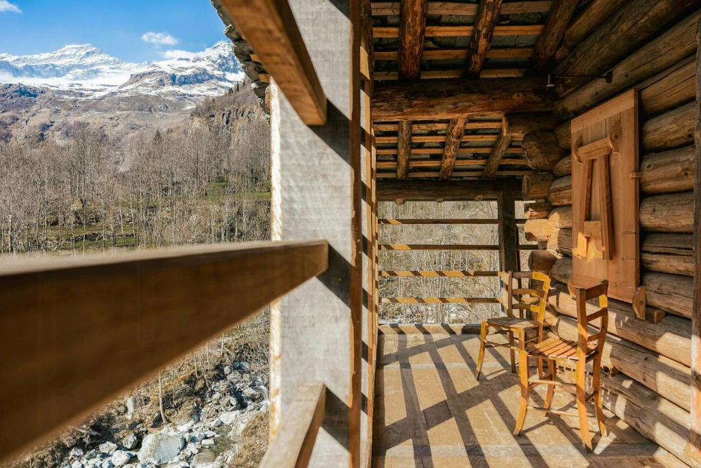 Walser Cabin With Rock Spa And Monte Rosa Views - 2