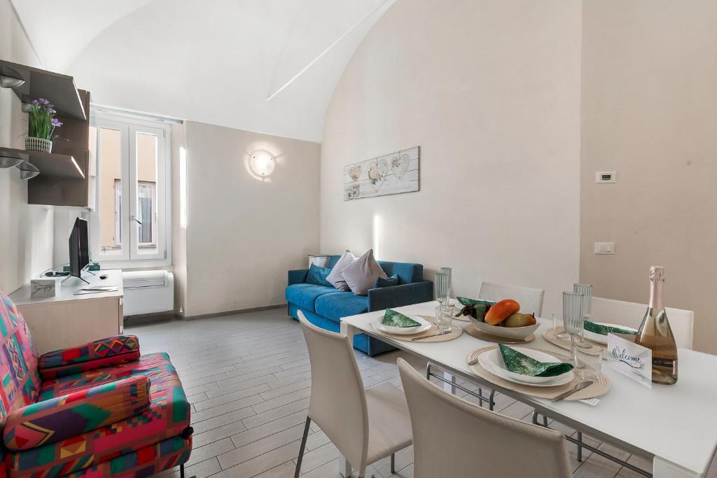 Garibaldi - Loano Centre Apartment for 4 - Happy Rentals - 2