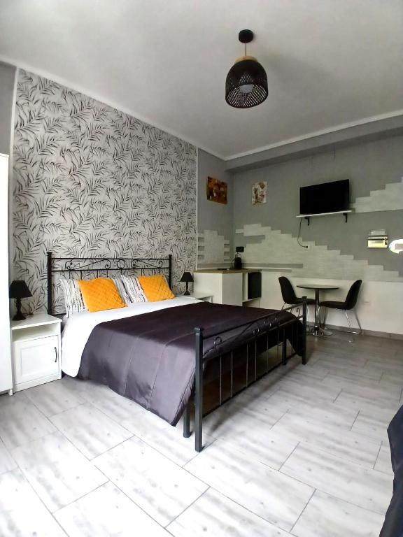 Chloe's Rooms - 5