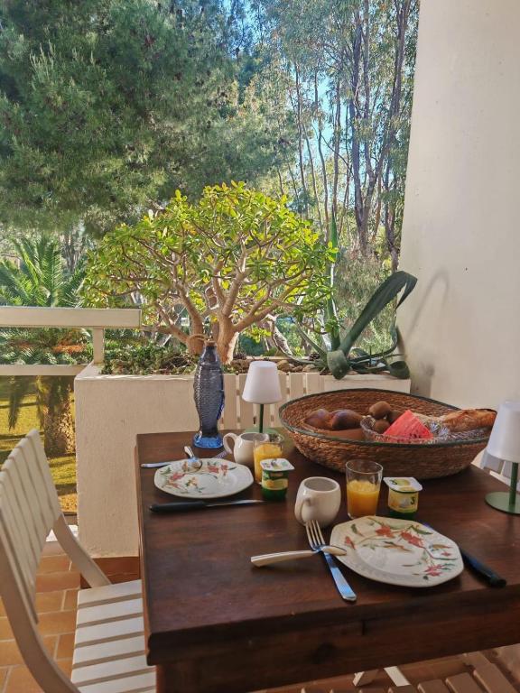 Charmant studio avec terrasse à 150m de la plage - 1