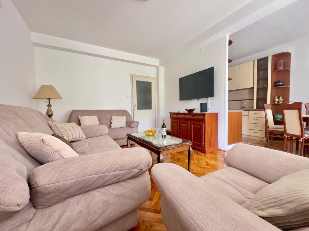 MIS Apartment - 3