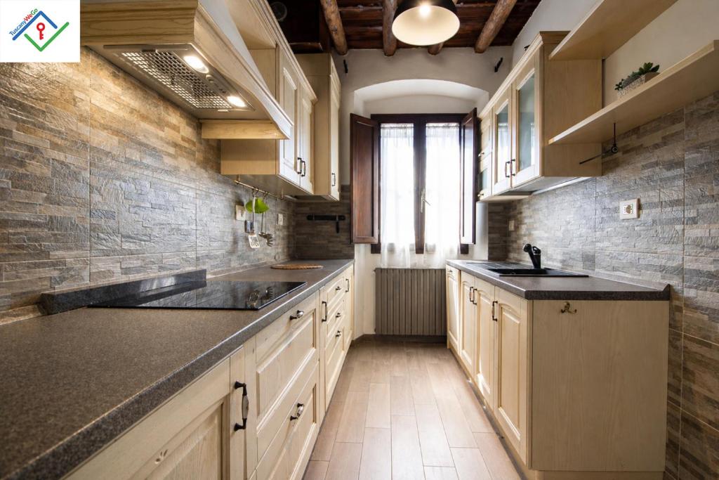 Casa a Firenze - 7 Ospiti, 3 Camere, 2 Bagni, Parcheggi Gratuiti - Bus, Treno, Aeroporto - 3