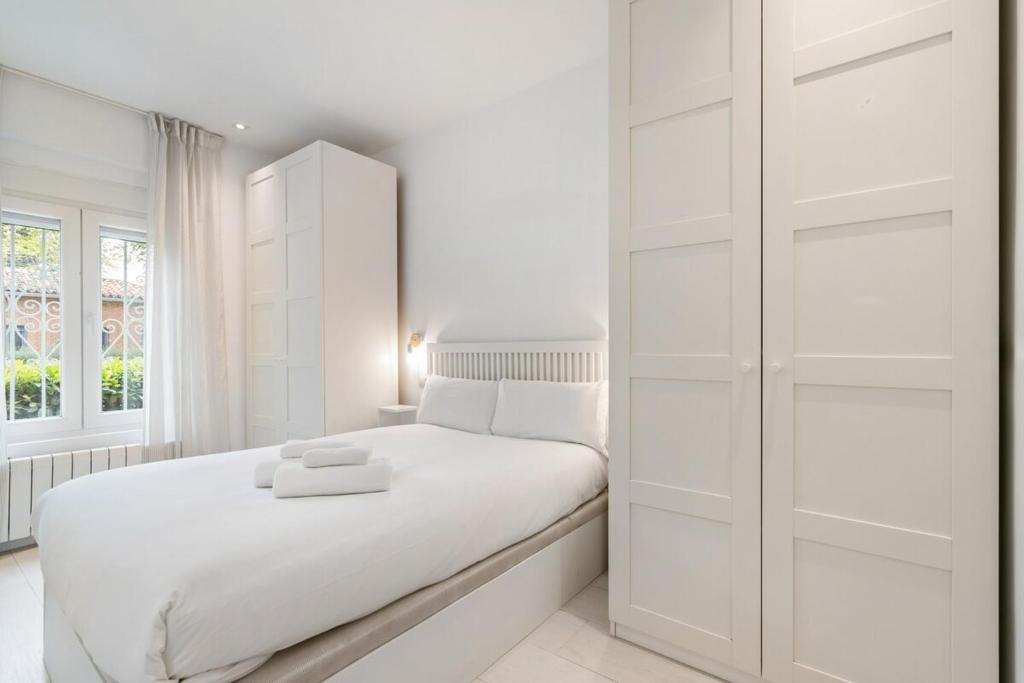 Modern two-bedroom flat in CTBA - A-Manjon - 3