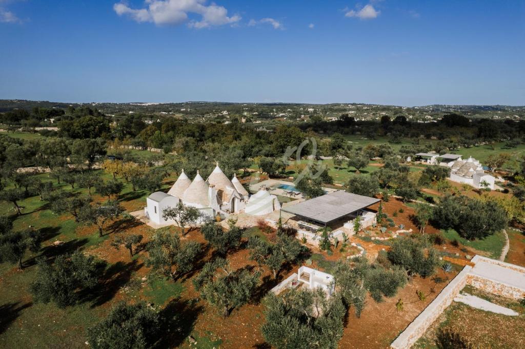 TD Trullo Lumina Boutique Luxury Trulli with Pool - 2
