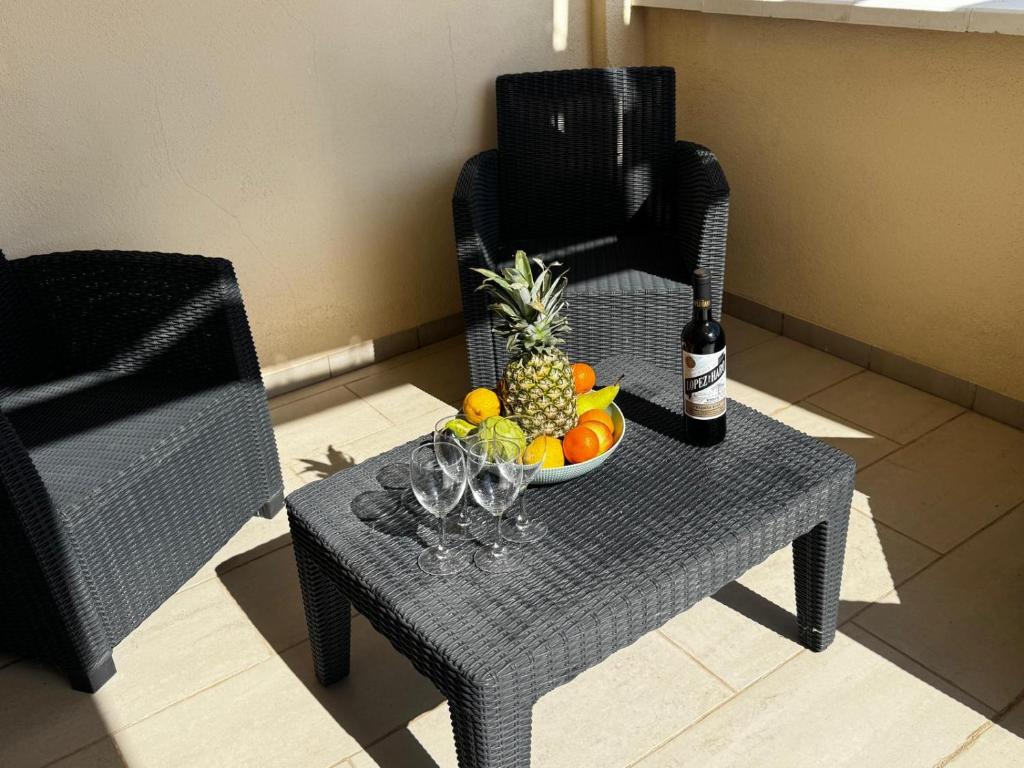 Duplex avec Jacuzzi, piscine, terrasses et vues a 180º sur la mer - 3