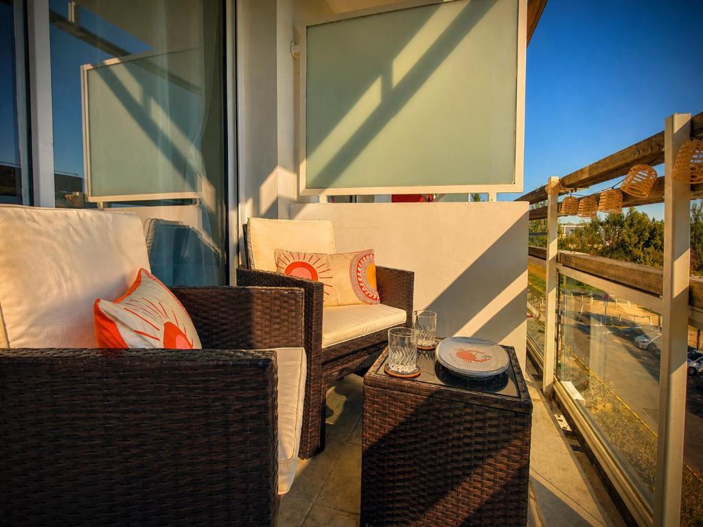 Balcon ensoleillé - Parking privé - Proche plage - 1