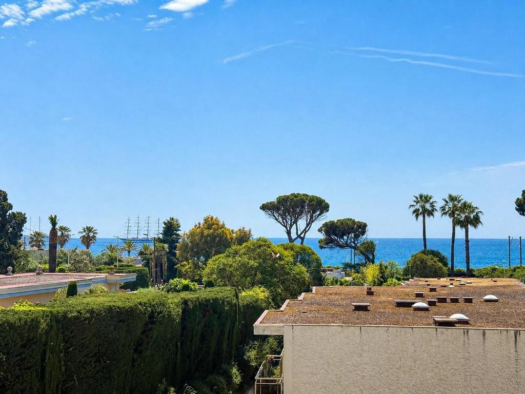 Superbes prestations terrasse piscine mer 350L - 2