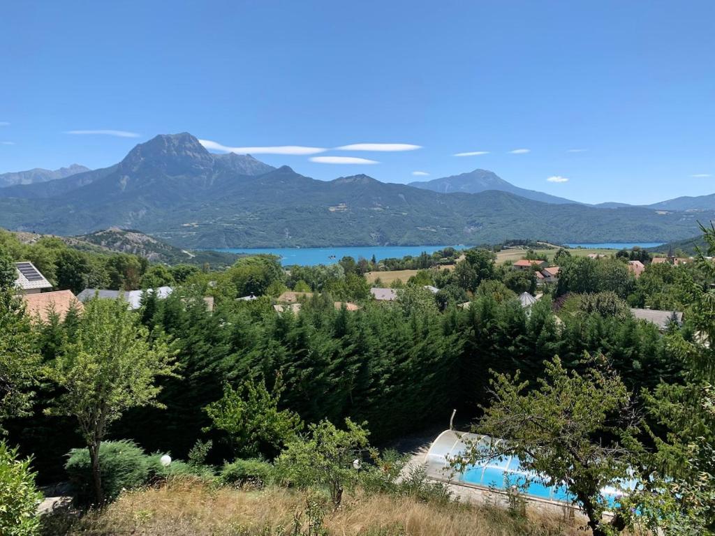 Grande maison avec vue lac et piscine privée - 1