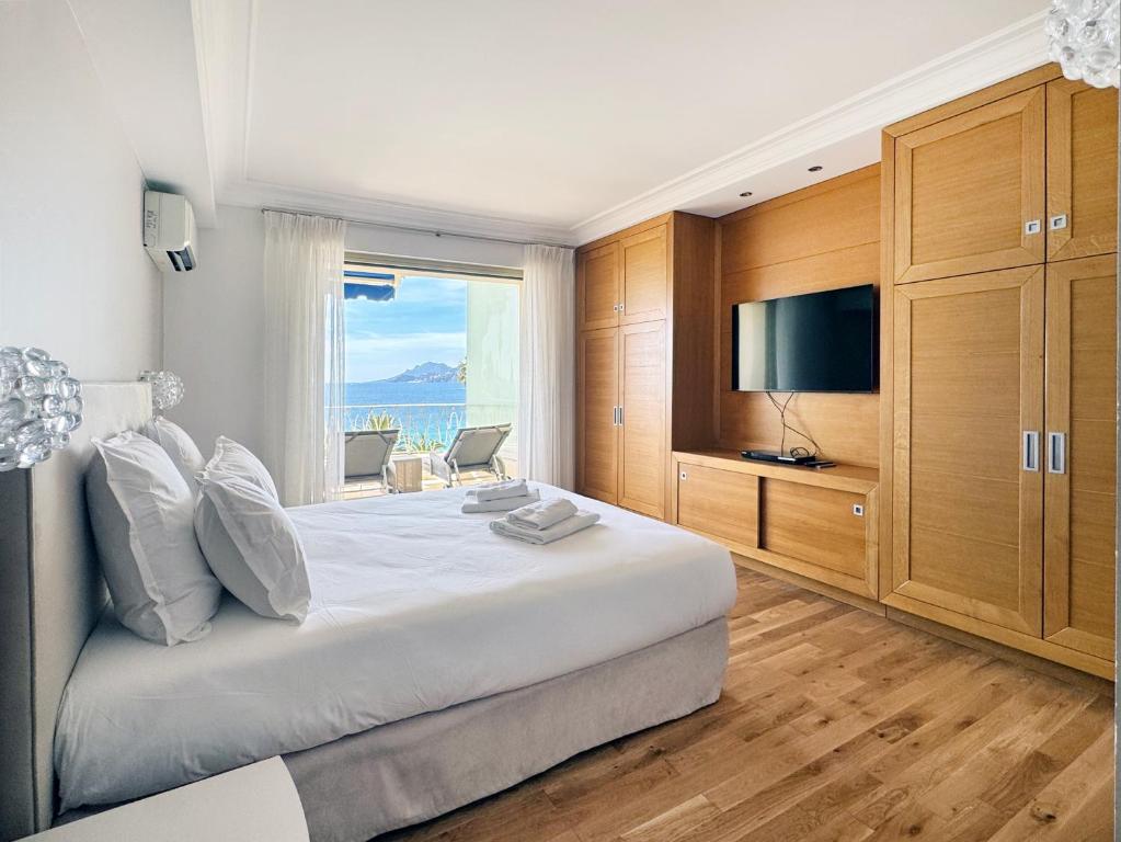 Luxury Sea View 3BR Terrace Garage Cannes - 4