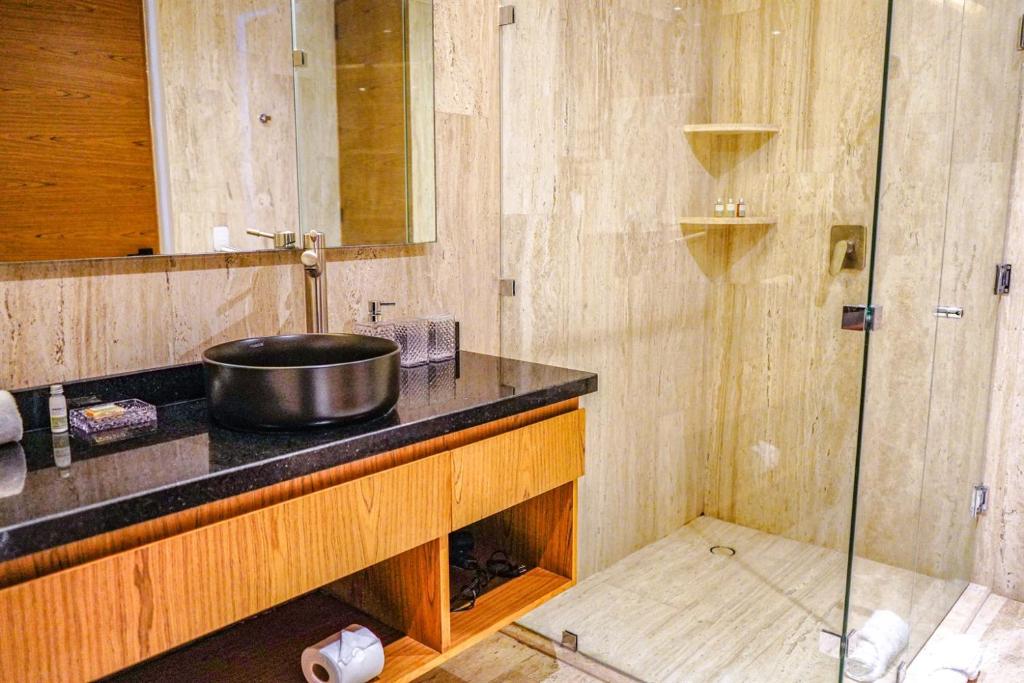 1BR Private Pool Jungle View Beach Shuttle - 3