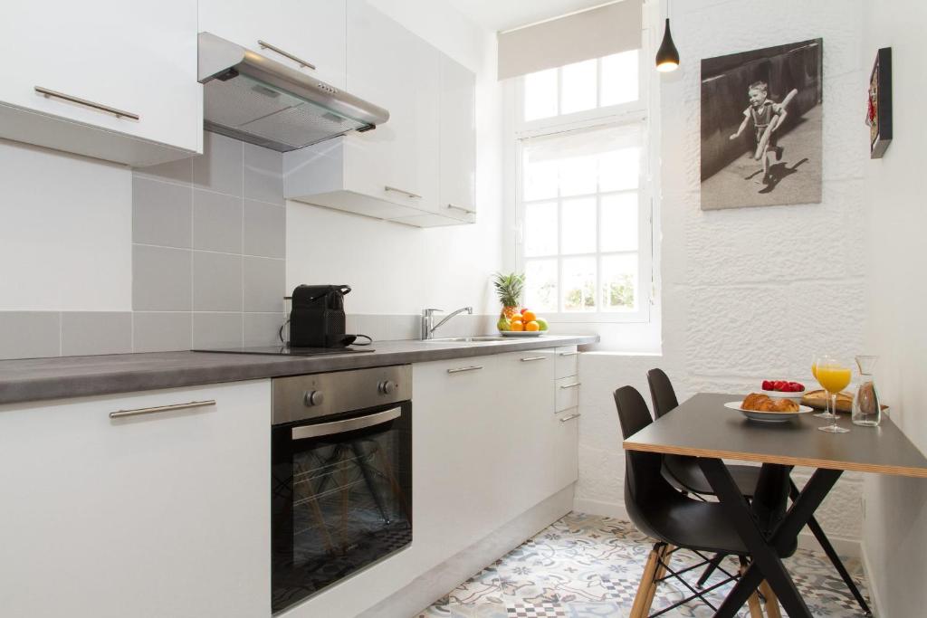 Heart of St-Germain & Odeon - 2BR - Paris Vacation Rentals - 2
