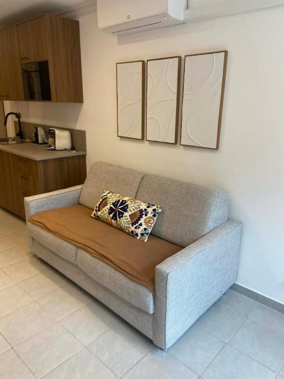 Studio rénové avec terrasse et parking La Grande Motte - 3