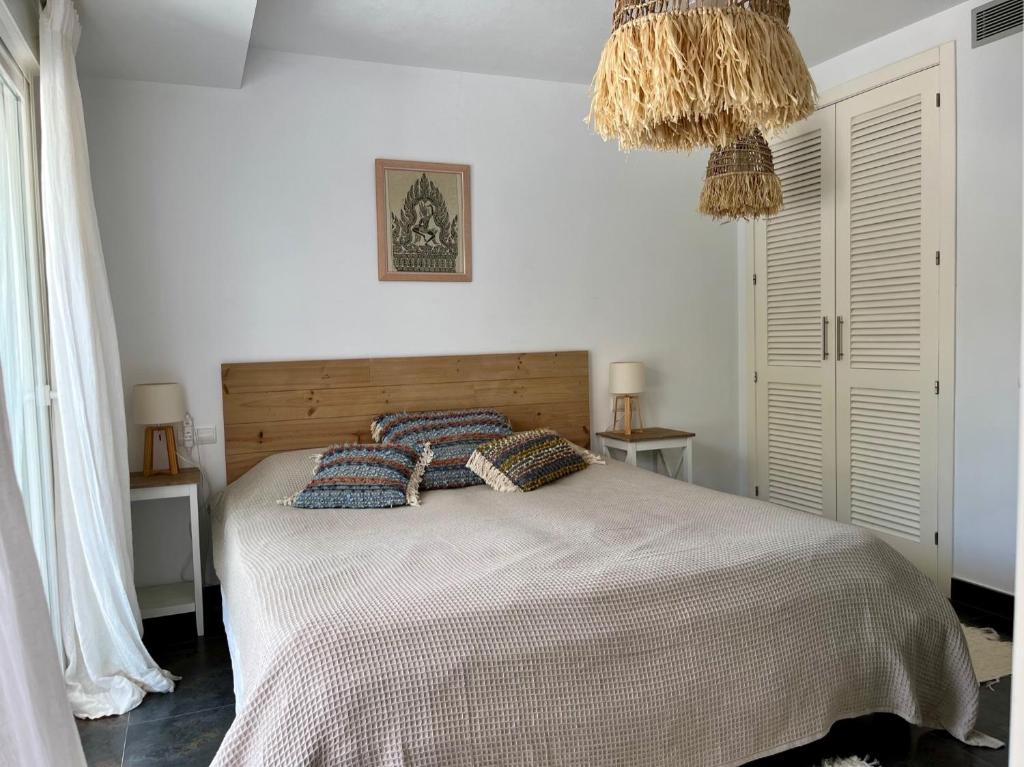Modern Villa Cala Vadella - Sea Views, Sunset, 9 Min Walk to Beach - Quiet Area, No Parties - 5