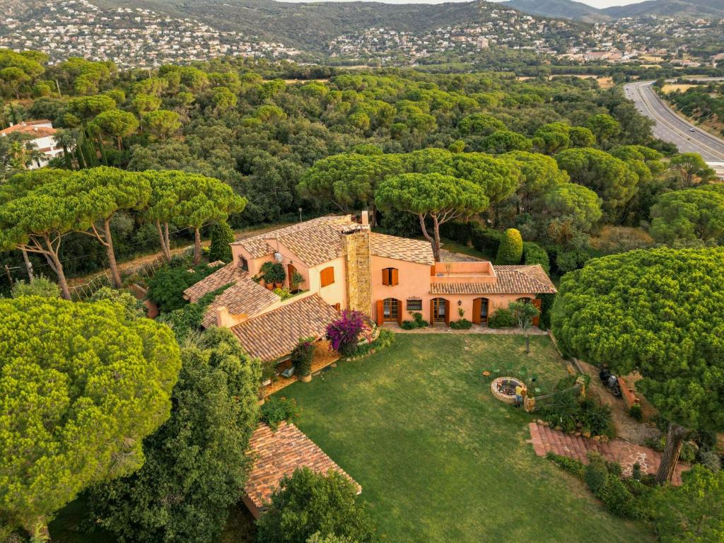Holistic Sanctuary And Eco Garden In Costa Brava - 3