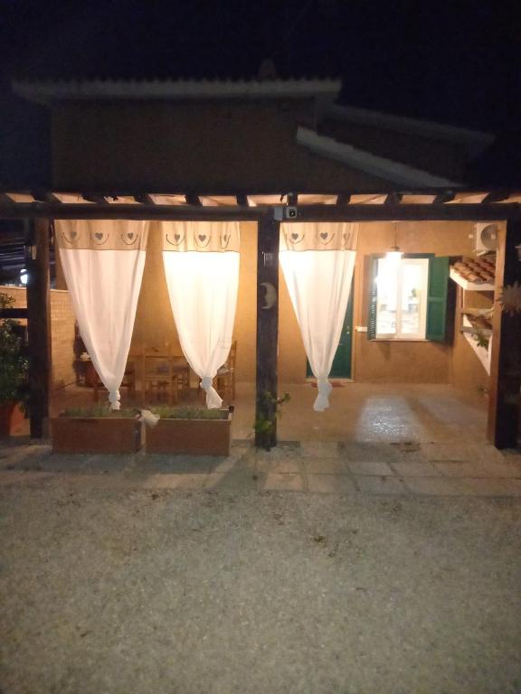Dad's house - 1