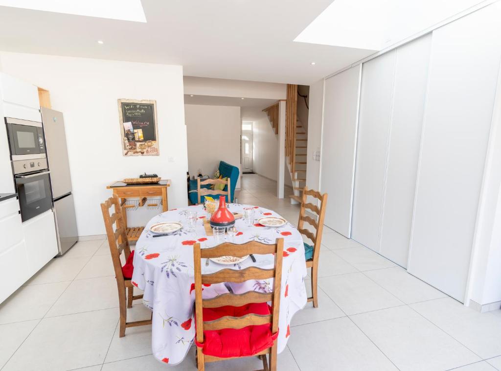 Maison Pépin - avec joli jardin - 3