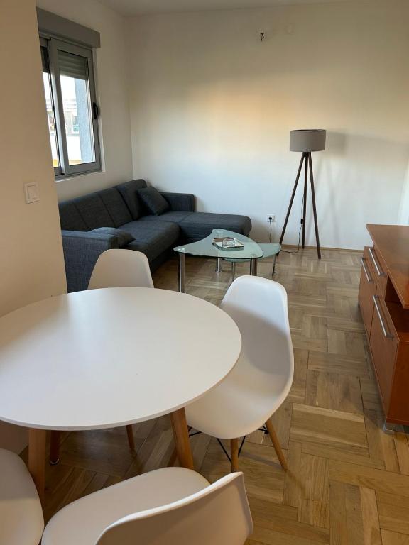 Apartman Stari aerodrom 2 - 2
