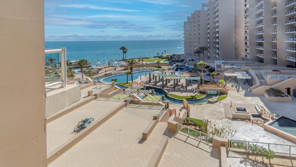 Las Palomas Beach & Golf Resort - One Bedroom Condos - 2