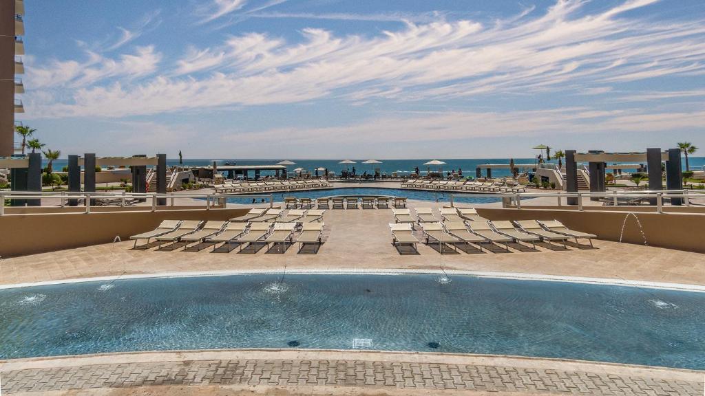 Las Palomas Beach & Golf Resort - One Bedroom Condos - 4